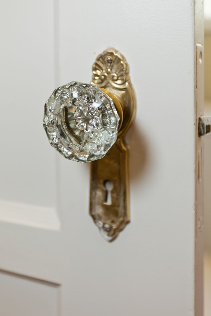 10 Things That Rocked My World 3215 Door Knobs Crystal Door pertaining to dimensions 736 X 1104