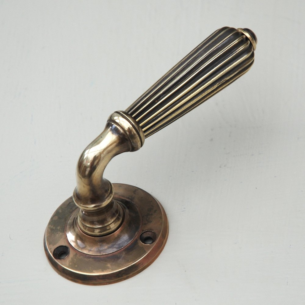 Aged Brass Reeded Lever Handles pertaining to proportions 1000 X 1000