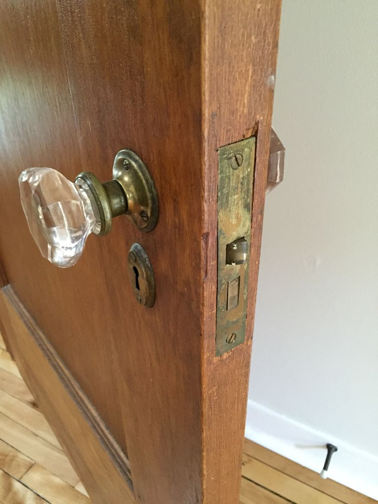 Fix A Broken Doorknob Latch With A Rubber Band 6 Steps With Pictures within size 768 X 1024