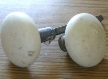 Old Porcelain Door Knobs Cdbossington Interior Design Elegant pertaining to sizing 1111 X 757