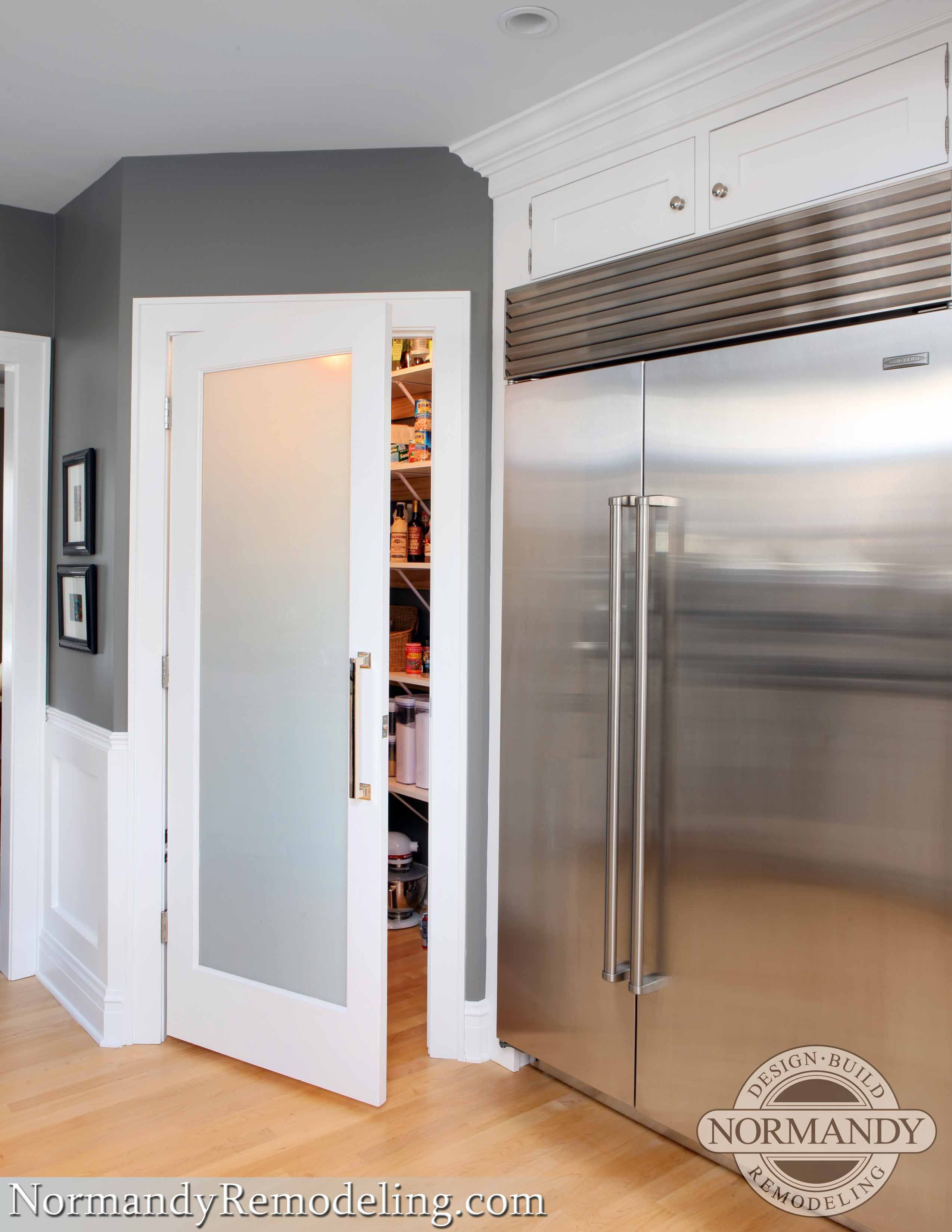 A Frosted Pantry Door Adds A Stylish Element To This Gray And White with measurements 2550 X 3300