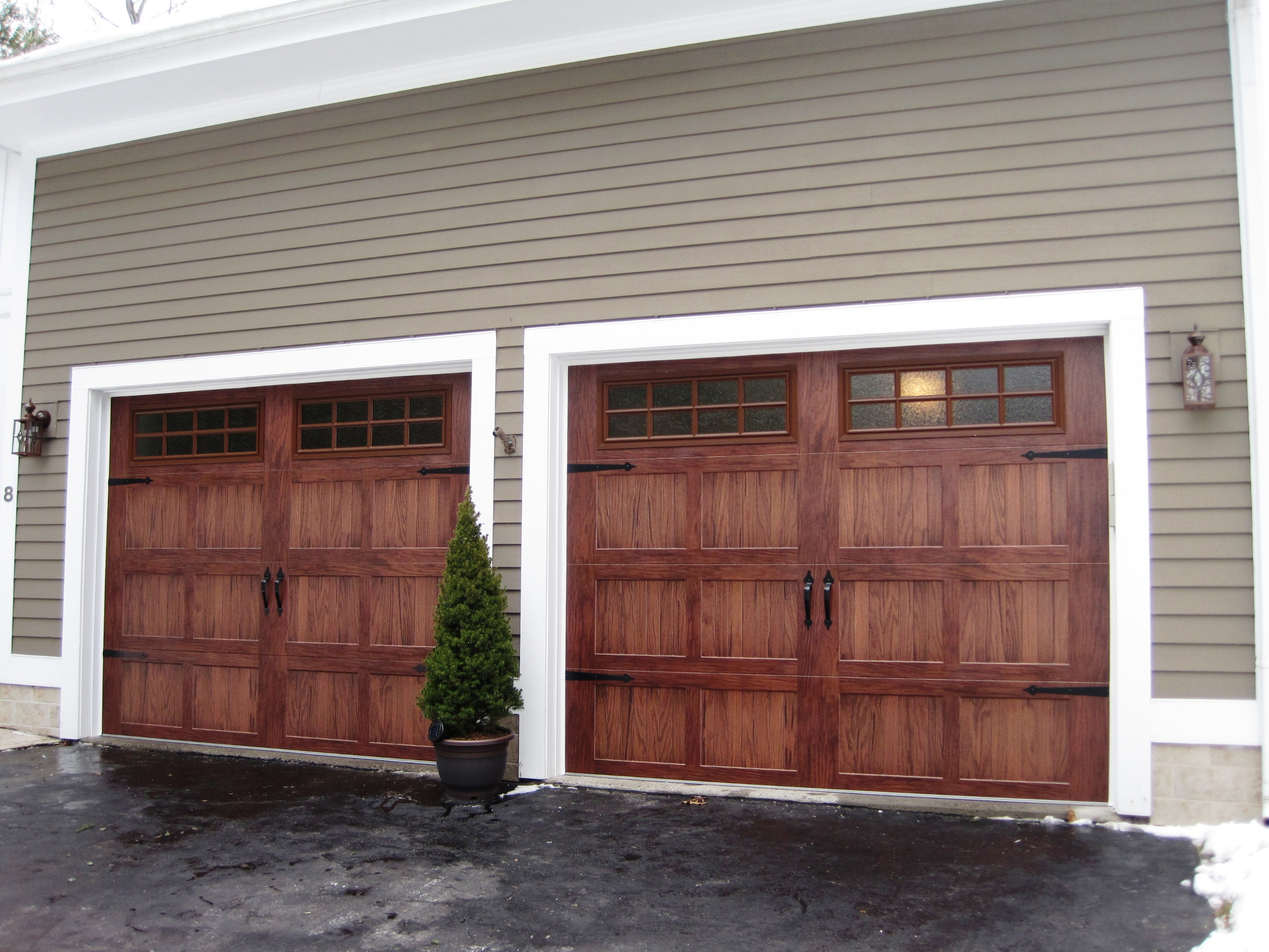 Decor Stirring Outswing Garage Doors With Swinging Garage Doors for measurements 2816 X 2112
