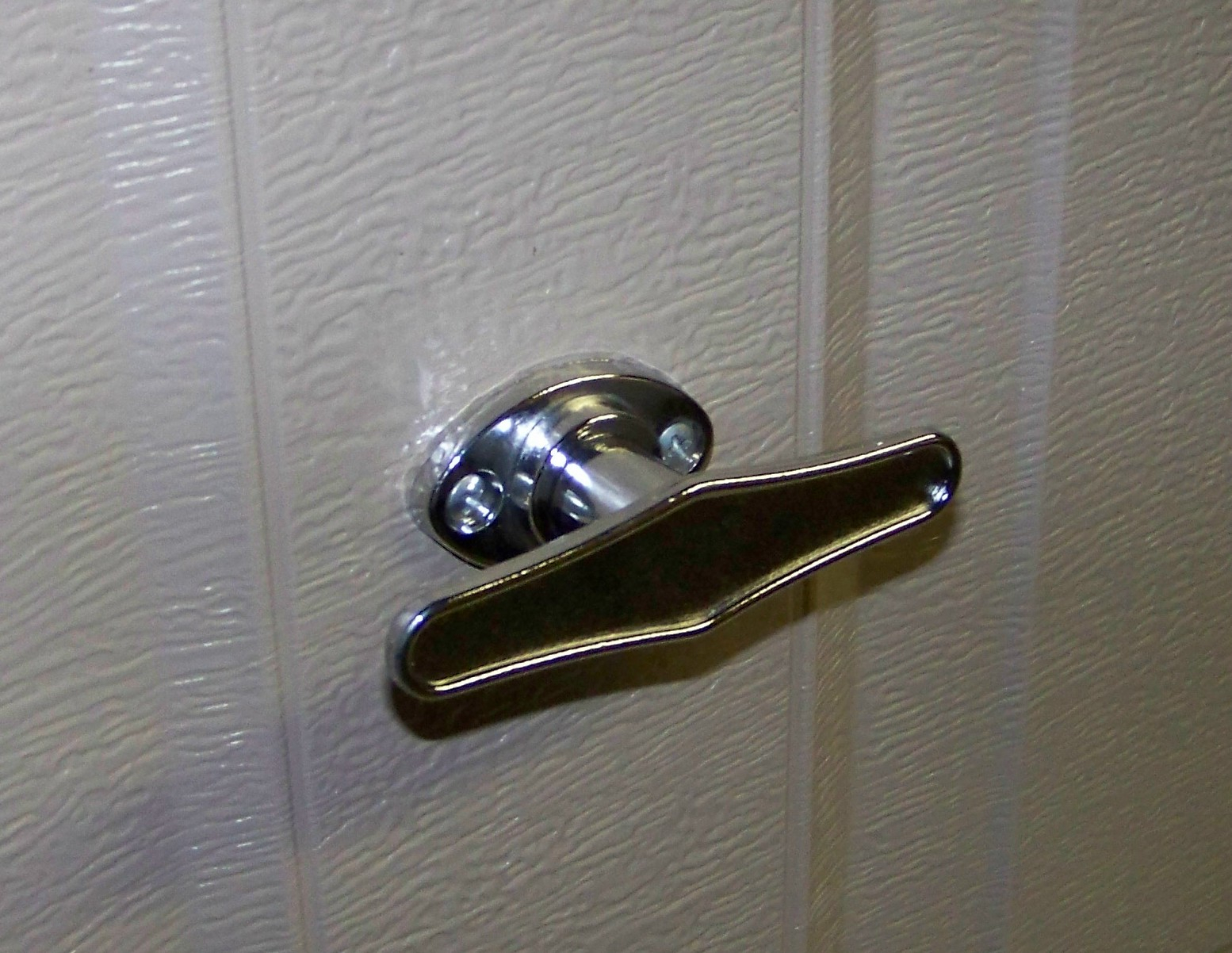 Garage Door Lock for dimensions 1554 X 1202