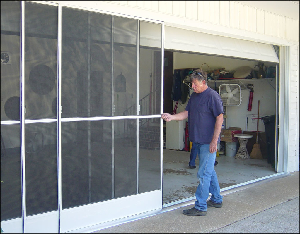 Garage Screen Door Rollers Swopes Garage for measurements 1024 X 800