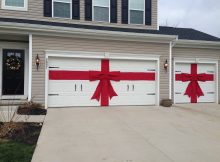 Holiday Garage Door Magnets Quality Garage Christmas Decorations inside measurements 3264 X 2448