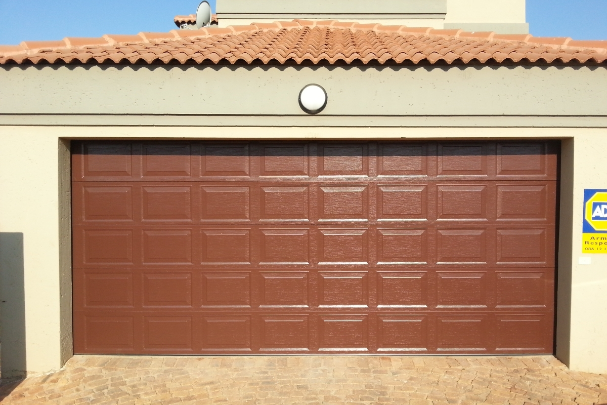 Roll Up Garage Door Screen Kit Dwelling Exterior Design intended for measurements 1200 X 800