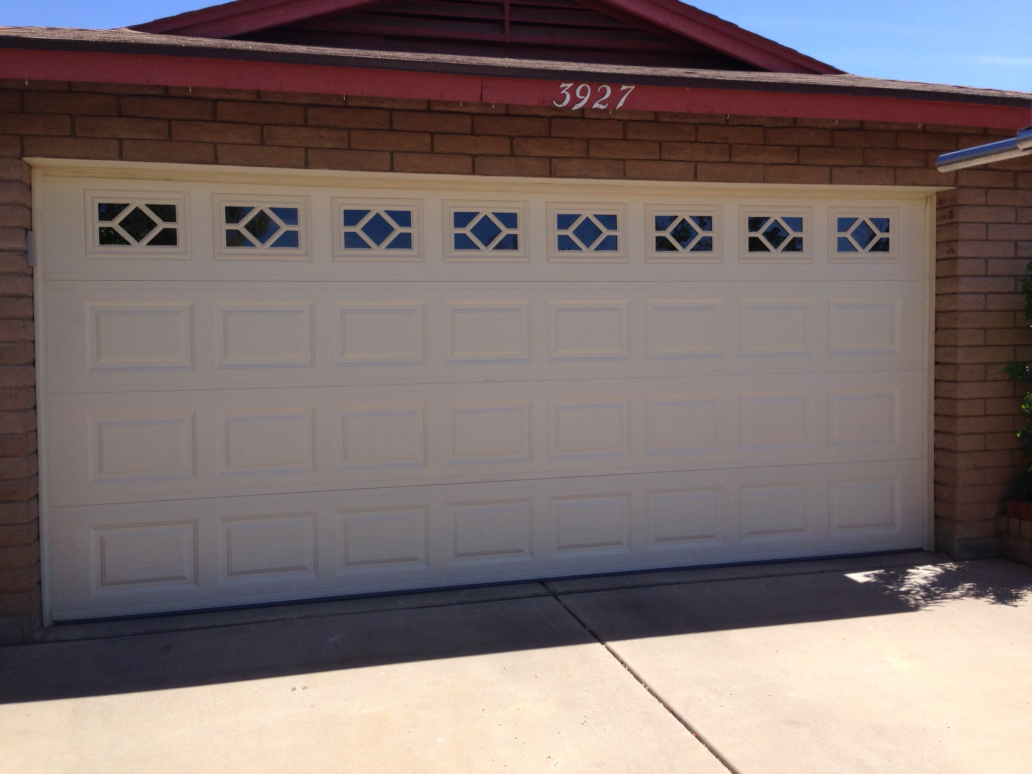 70000 New Garage Door Installed Sun City Garage Sun City regarding size 2048 X 1536