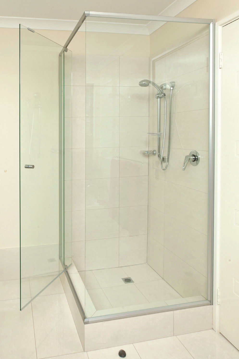 Affinity Showerscreens And Mirrors Tri Slider Partial Frame Pivot with sizing 994 X 1492