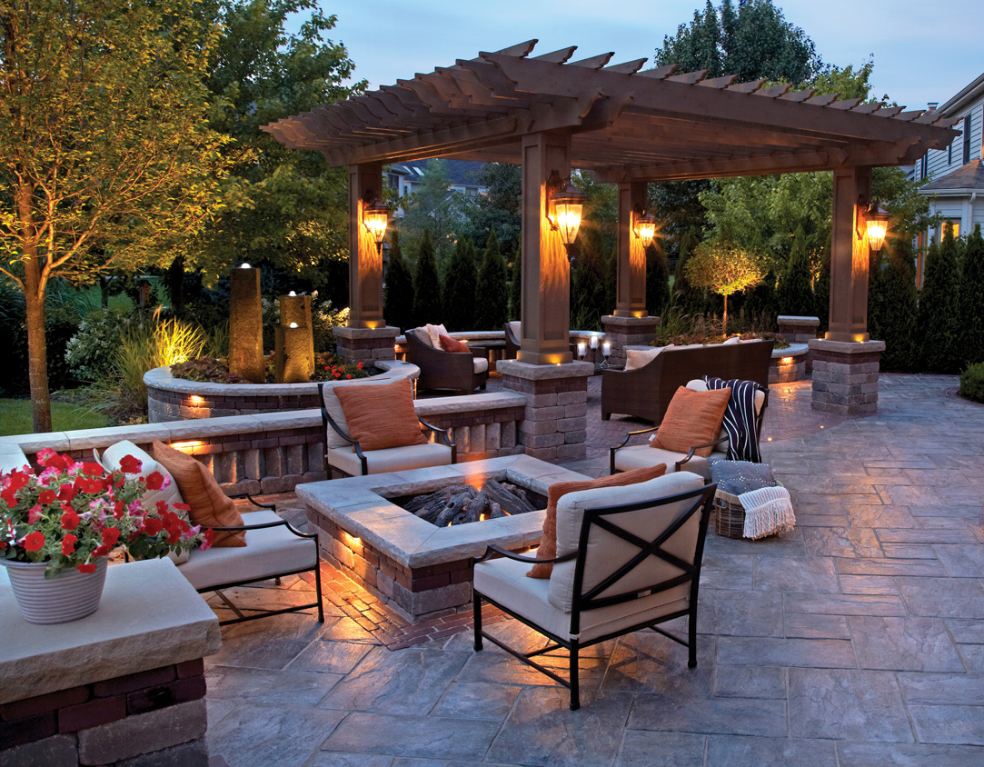 Backyard Fire Pits That Heat Up Your Landscape pertaining to dimensions 1083 X 844