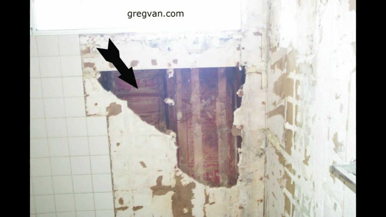 Bathtub And Shower Wall Damage Green Board Drywall And Tile Cracks within sizing 1280 X 720