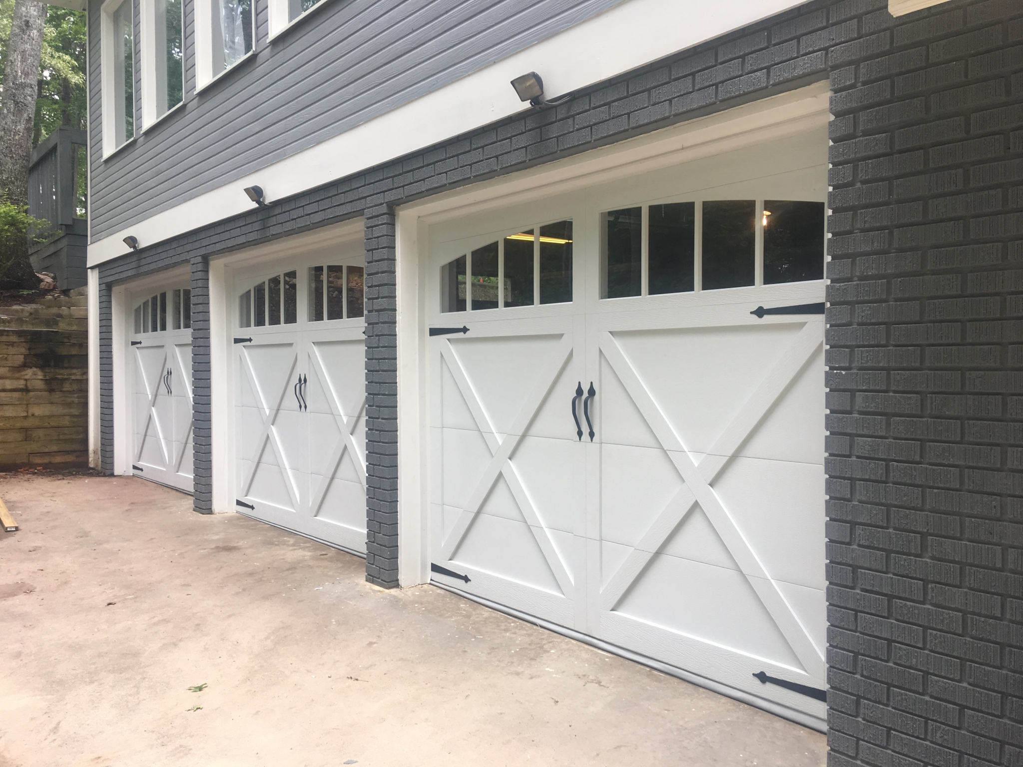 Carriage Barn Style Garage Doors W Windows Cumming Ga Aaron pertaining to proportions 2048 X 1536