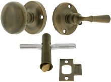 Classic Screen Door Latch Set With 1 34 Backset House Of Antique throughout sizing 840 X 1120