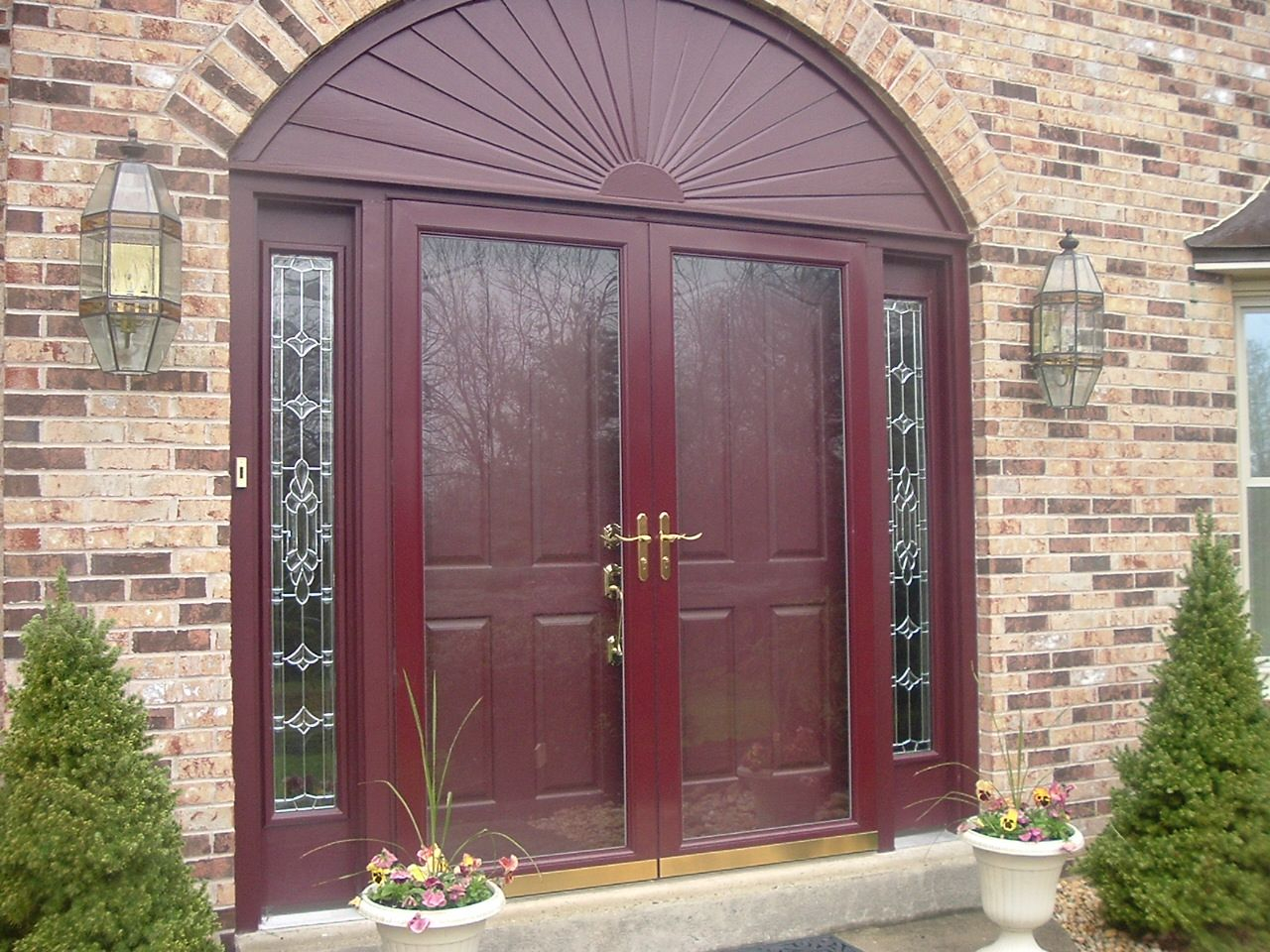 Cranberry Storm Door On A Cherry Wood Door Gorgeous Rooms within dimensions 1280 X 960