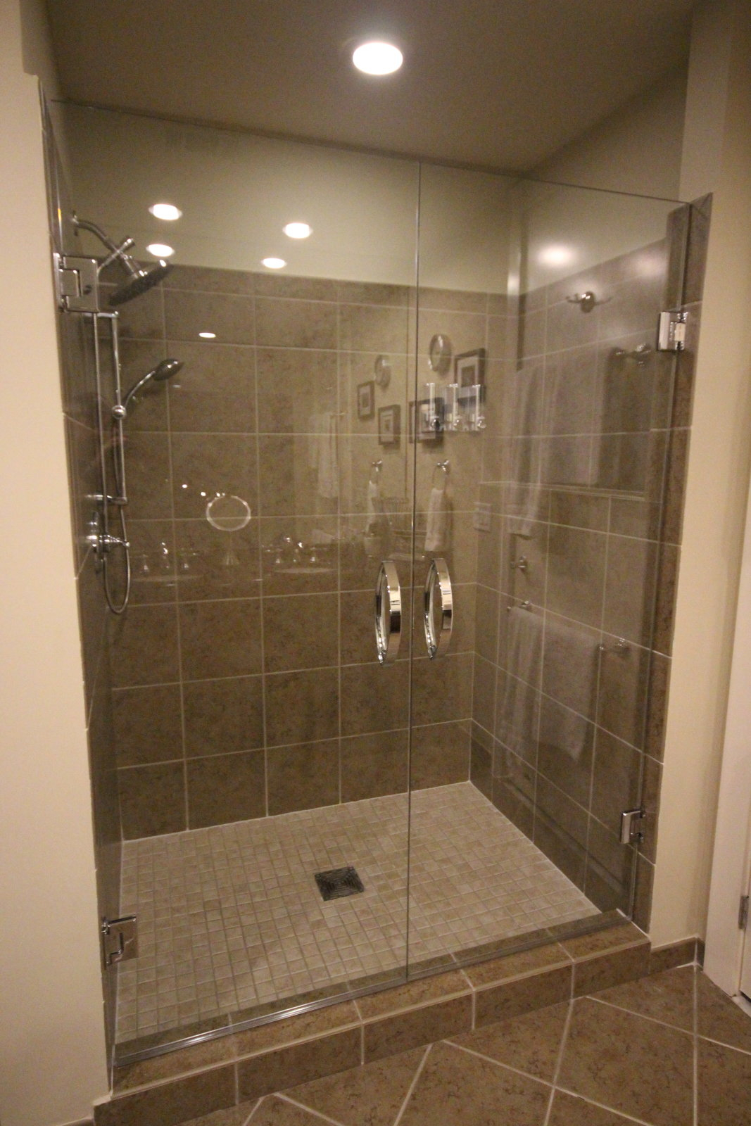 Double Door Shower With Standard Clear Glass And Upgraded Handles in sizing 1067 X 1600