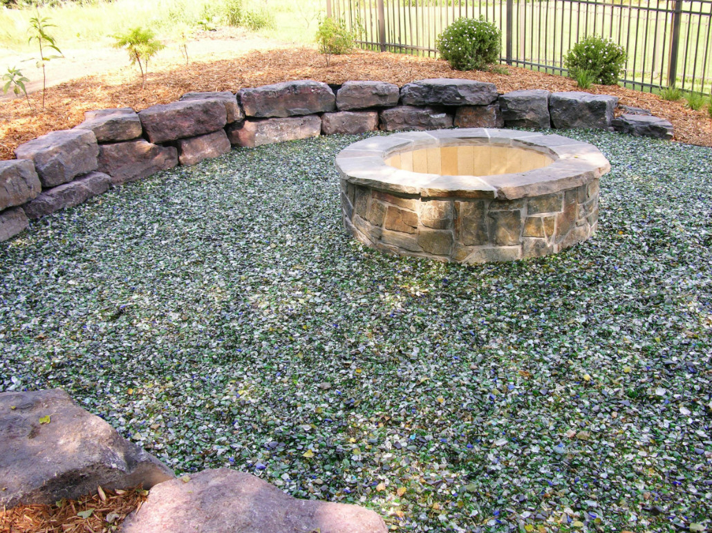 Fire Pit With Stone Surround Method Of Stacking The Fire Pit in sizing 1030 X 771