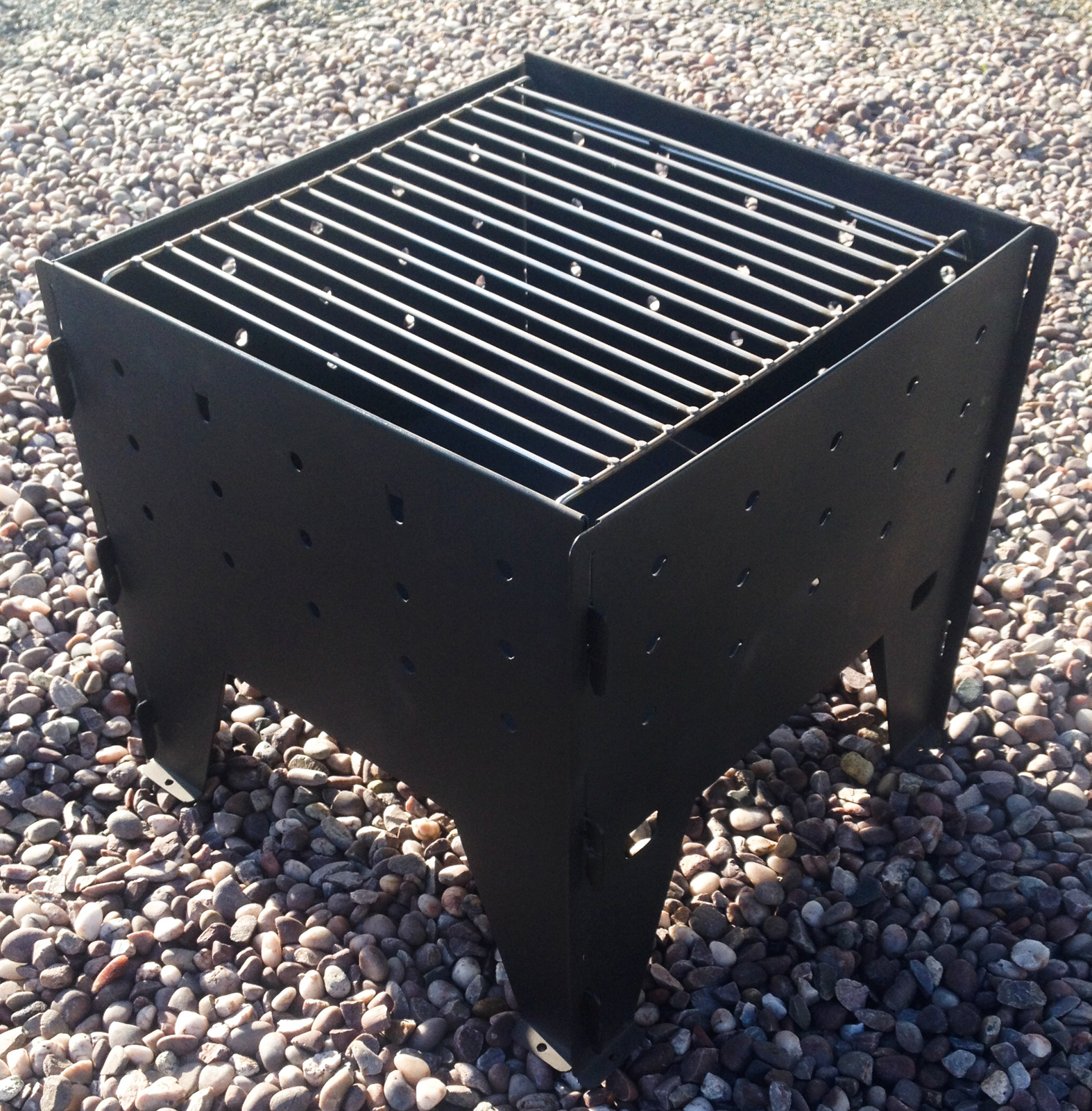 Made O Metal Interlocking Fold Away Brazier Fire Pit Garden Firepit intended for sizing 1574 X 1600