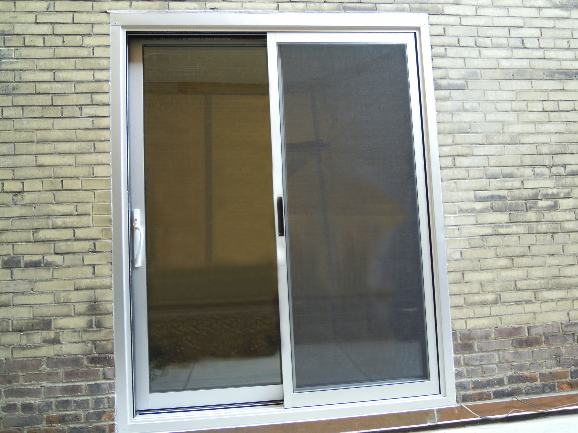 Re Screen A Window Sliding Glass Door Screen On Shower Glass Doors throughout measurements 2000 X 1500
