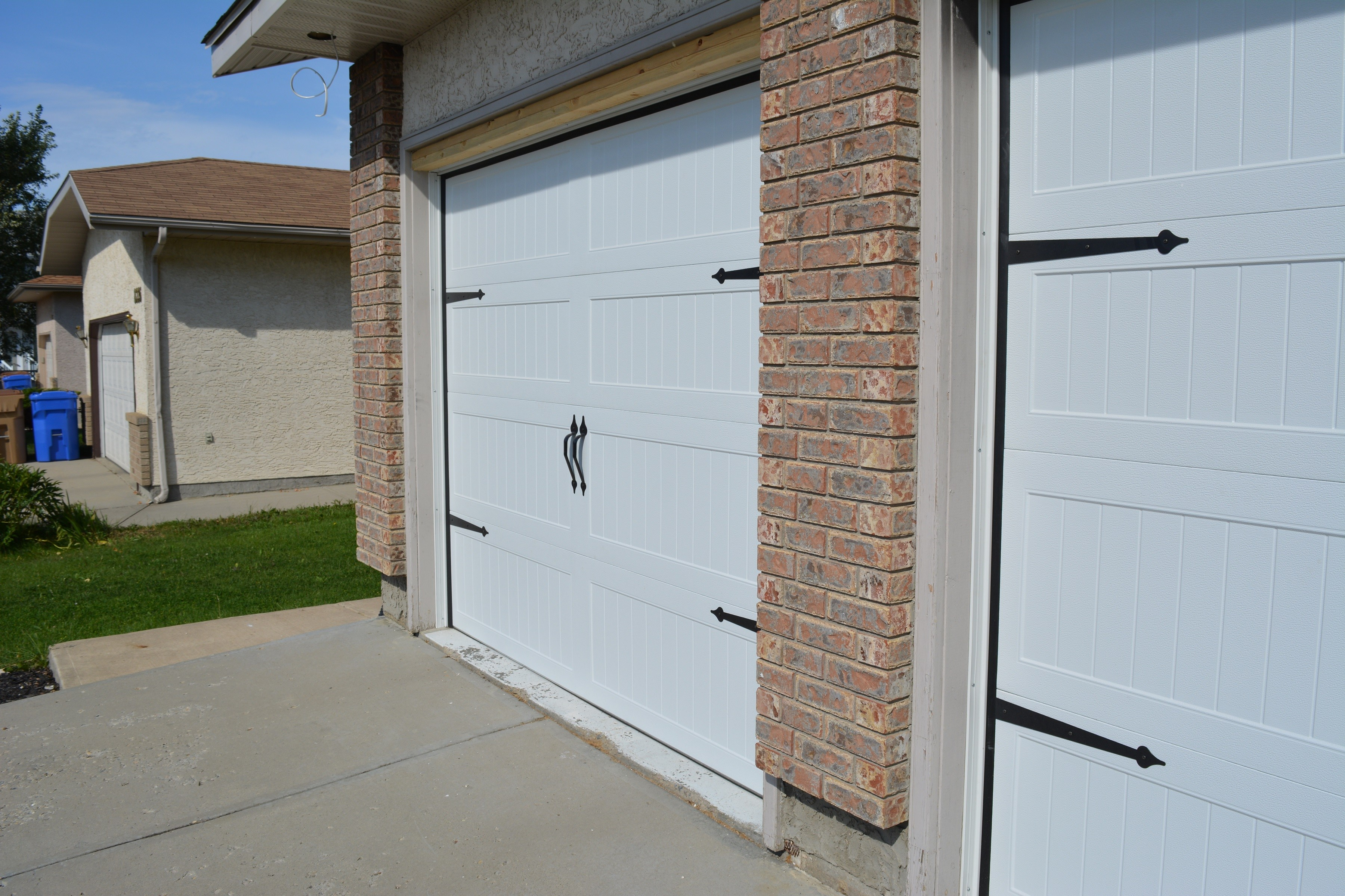 Residential Garage Doors Queen City Overhead Door within measurements 3600 X 2400