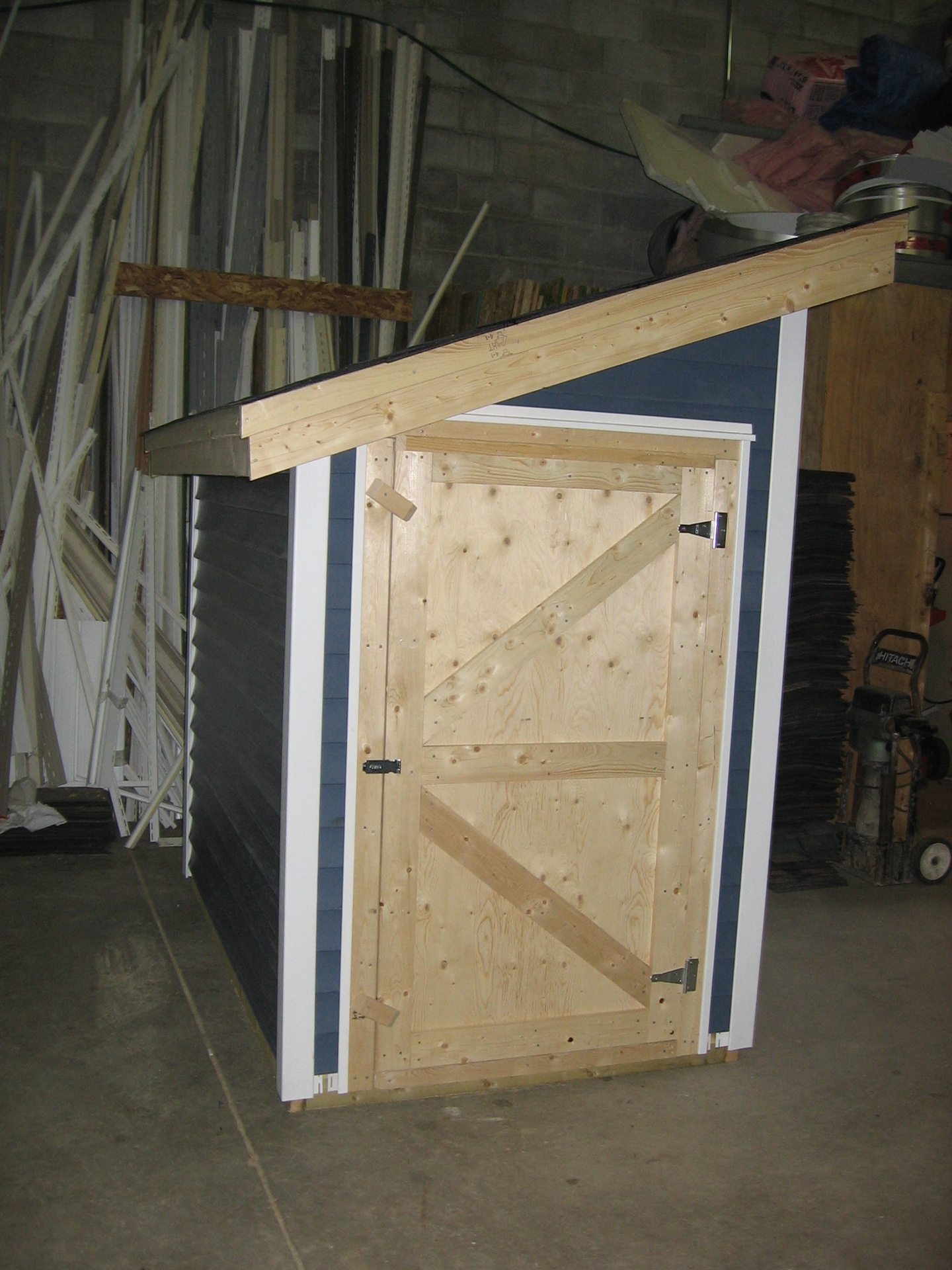 Small Storage Shed For Snowblower Rubbermaid Storage Shed for measurements 1440 X 1920