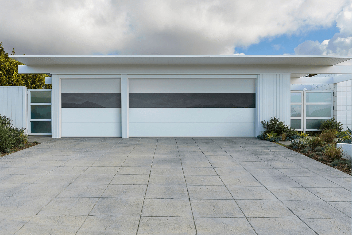 Sterling Garage Doors Chi Overhead Doors within sizing 1499 X 1000